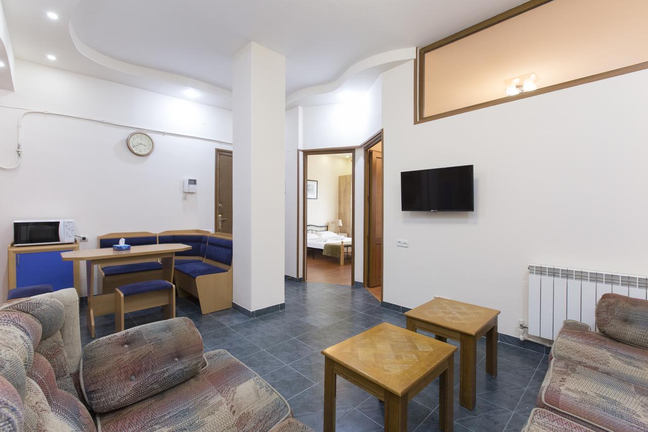 Umba Apartment N1 - 2 Bedrooms Γιερεβάν Εξωτερικό φωτογραφία