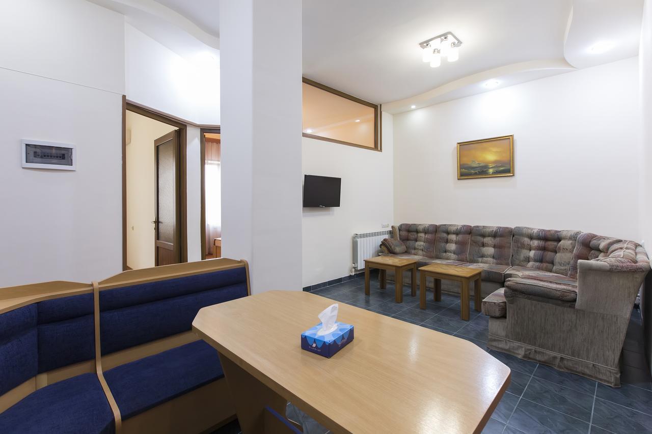Umba Apartment N1 - 2 Bedrooms Γιερεβάν Εξωτερικό φωτογραφία