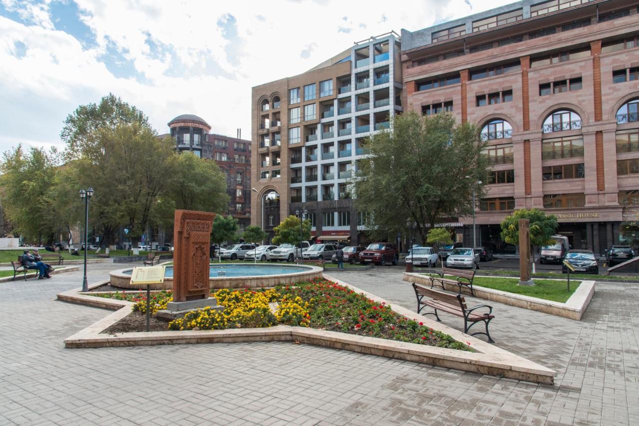 Umba Apartment N1 - 2 Bedrooms Γιερεβάν Εξωτερικό φωτογραφία